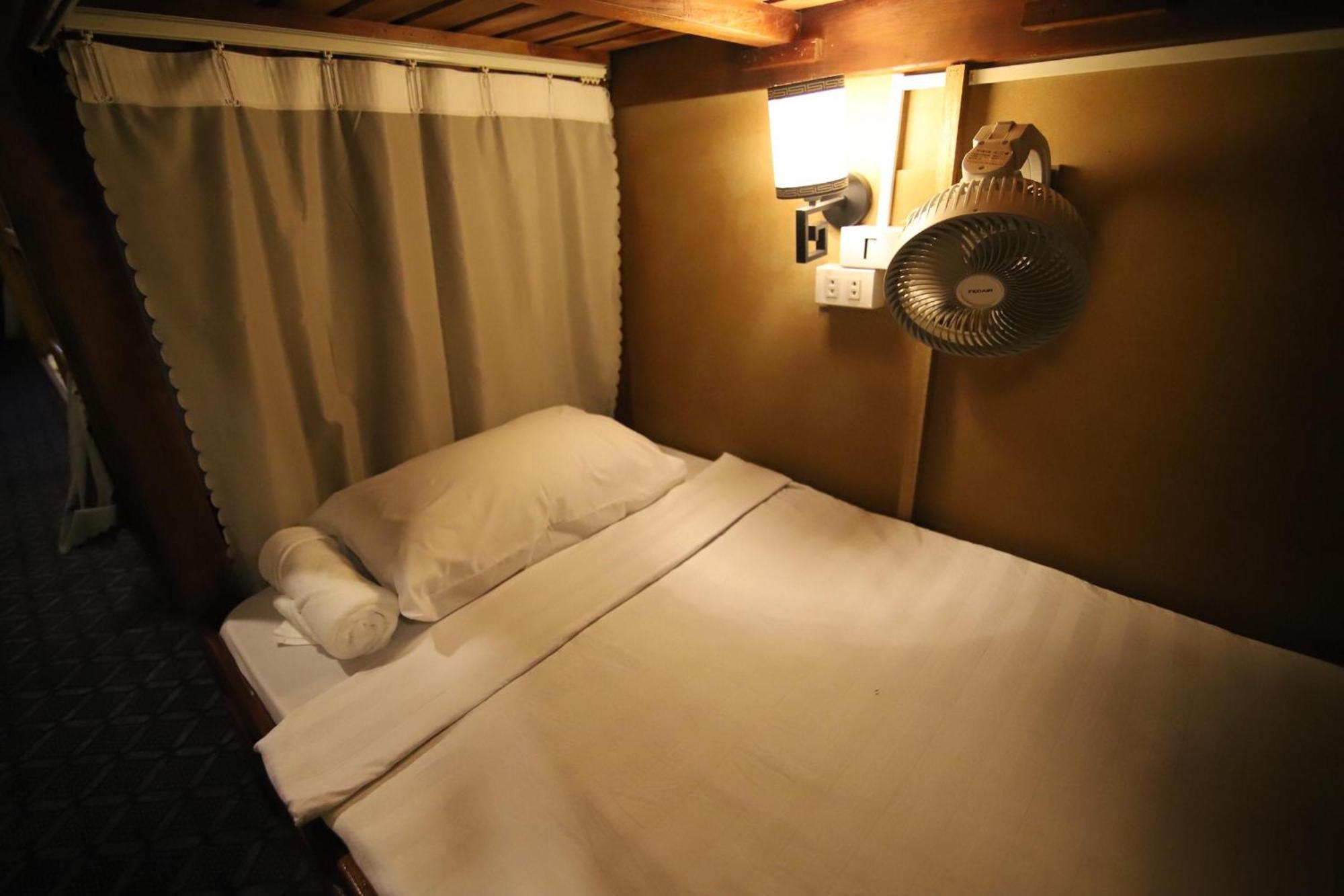 Chanthavong Hostel Луанг Прабанг Екстериор снимка