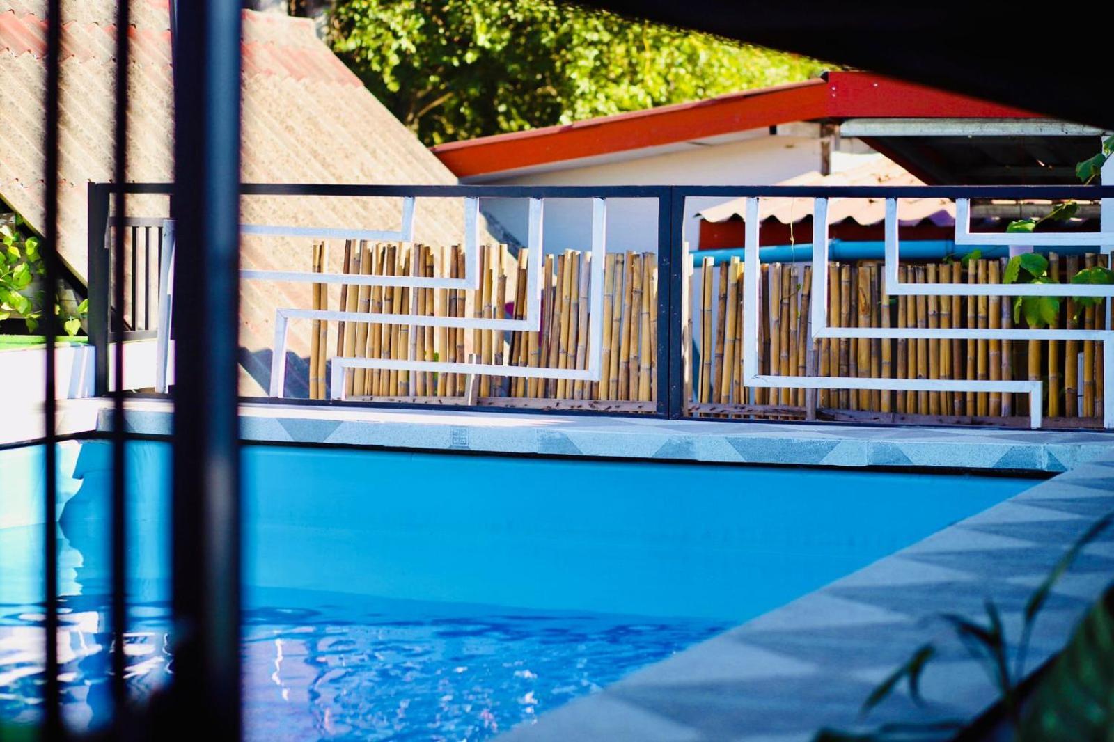 Chanthavong Hostel Луанг Прабанг Екстериор снимка